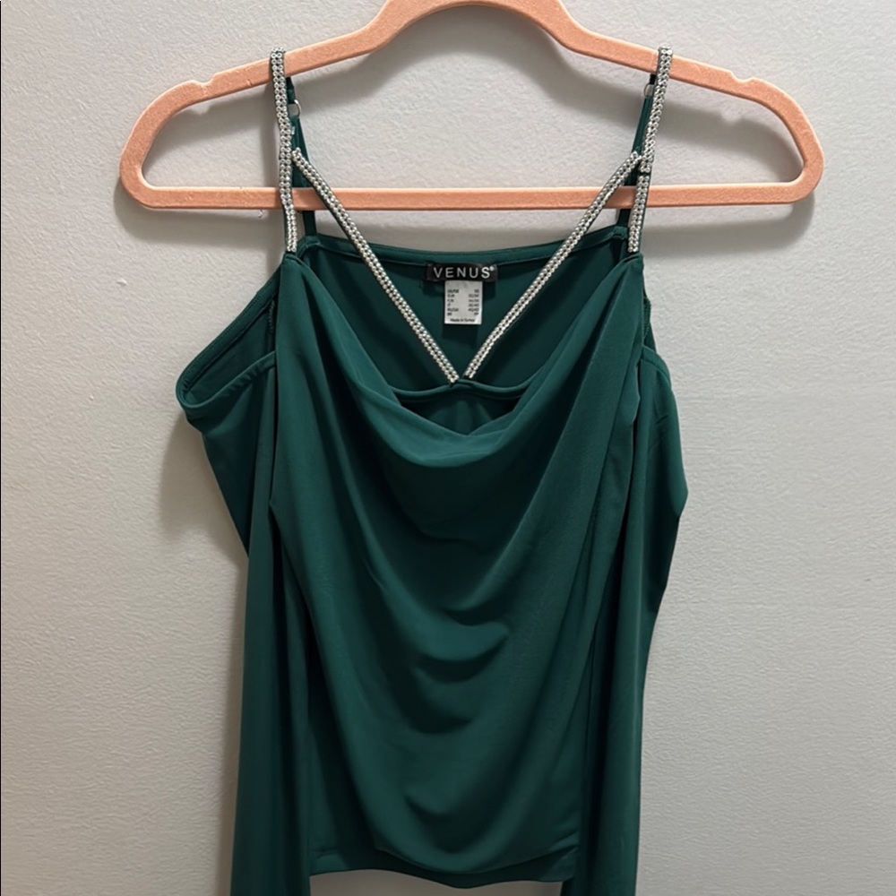 VENUS Green Asymmetrical Top